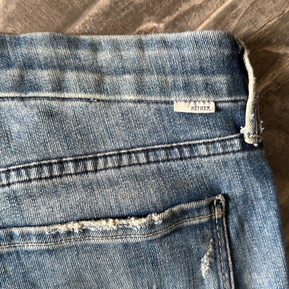 MOTHER Denim Distressed Skinny Jeans with Zippered Ankles | Size 28 - Picture 5 of 10